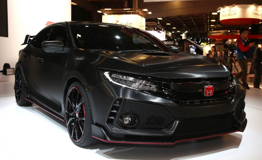 2017-honda-civic-type-r-102-876x535