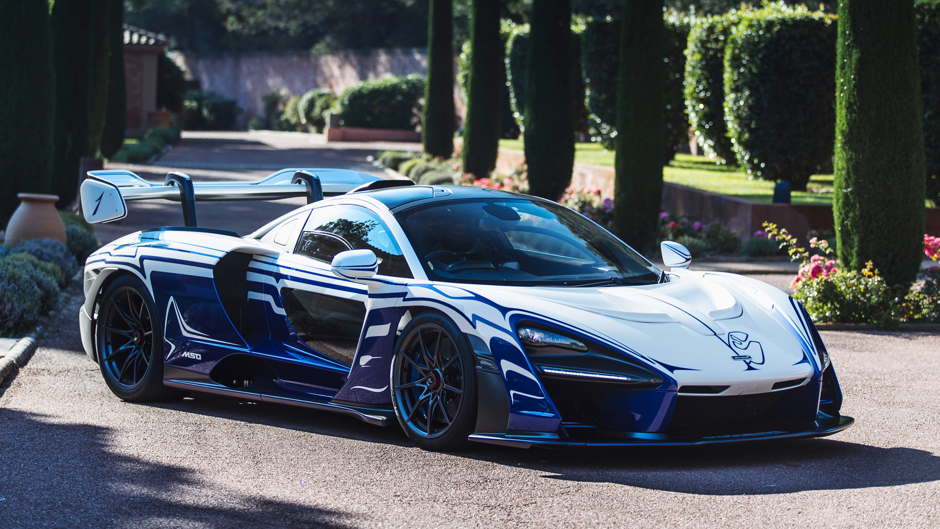 9573-McLarenSennasDriveToPaulRicard