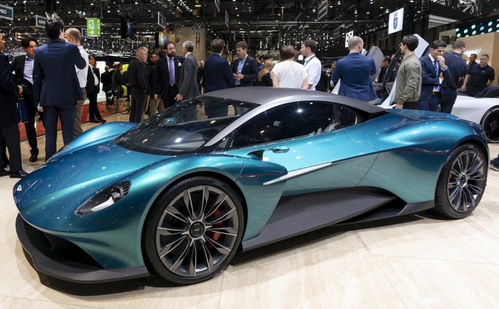 Aston Martin Previews Upcoming Mid-engined Supercar With New Vanquish Vision&nbsp;Concept