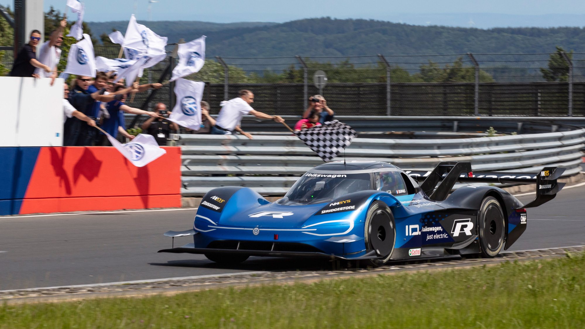 ID.R e-record Nordschleife