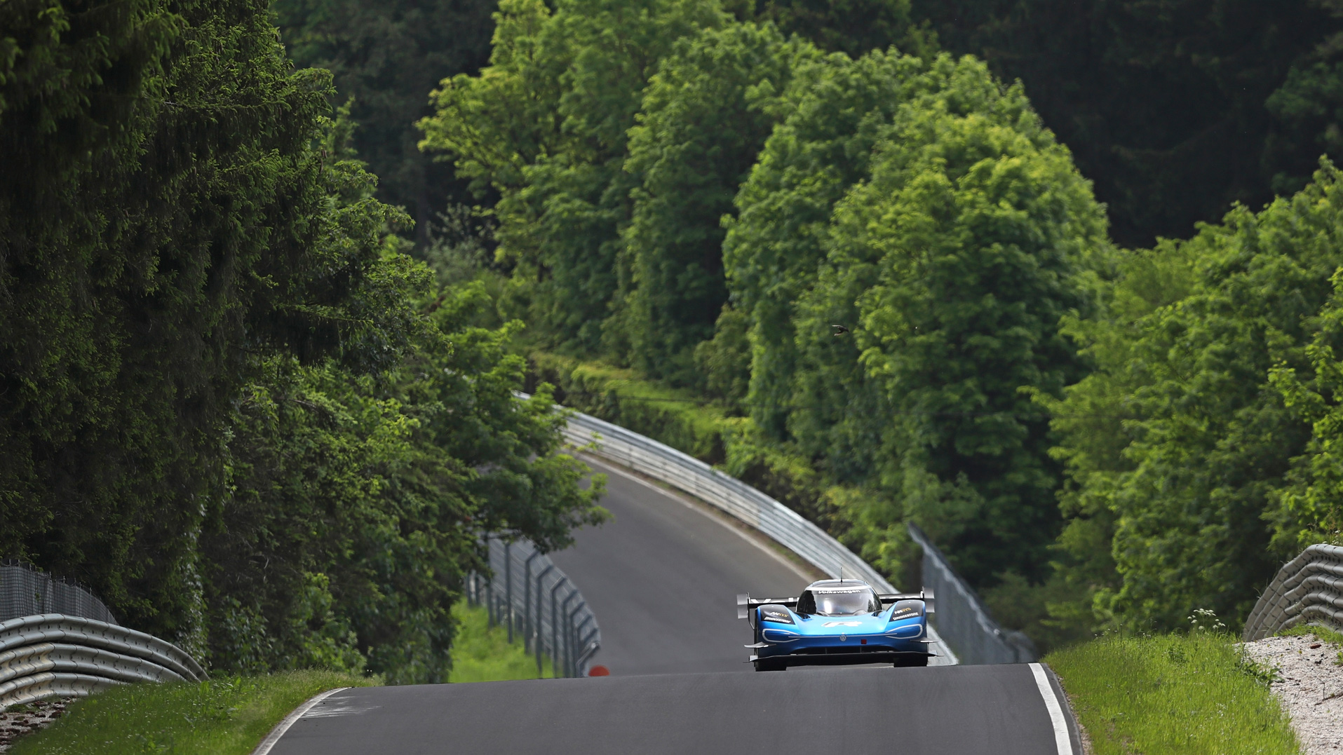 ID.R e-record Nordschleife