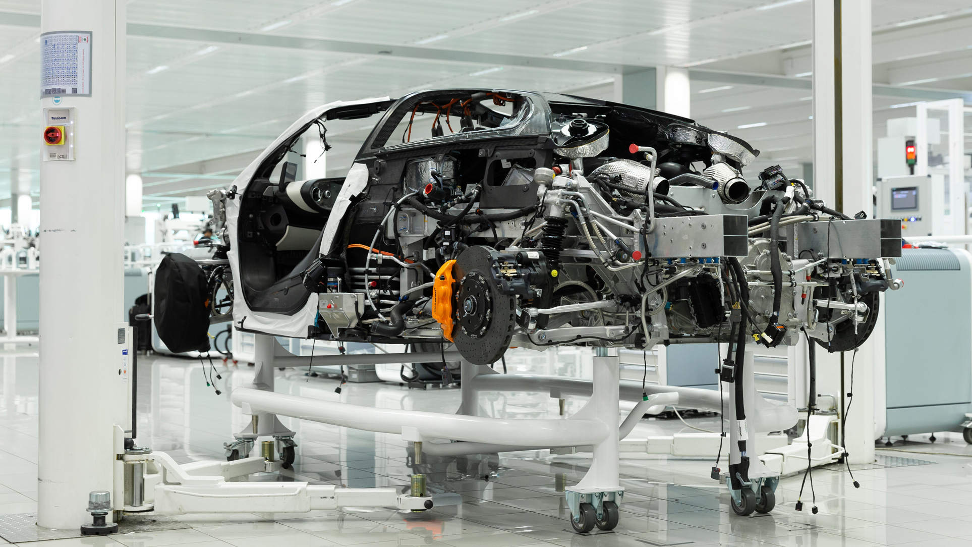 11685-McLaren-Speedtail-concludes-high-speed-testing