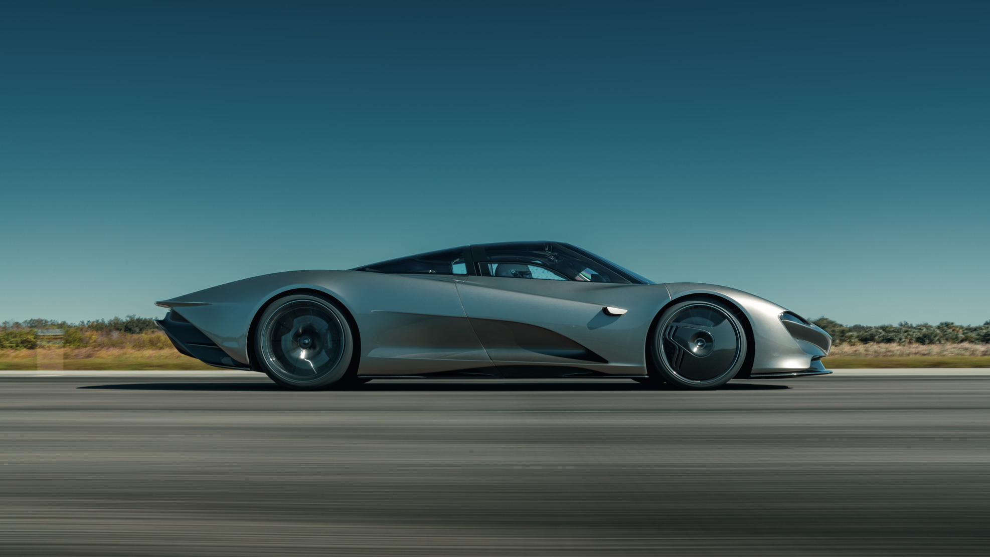 Large-11677-McLaren-Speedtail-concludes-high-speed-testing