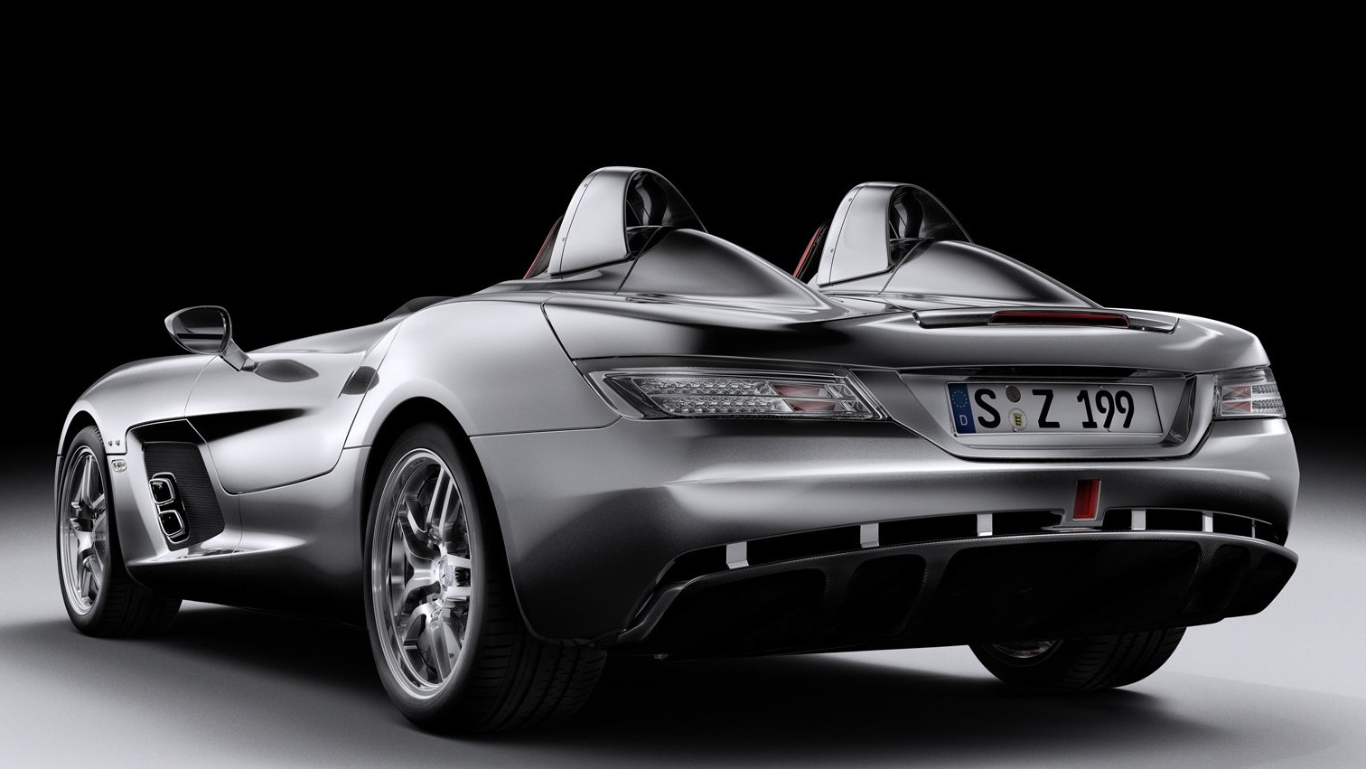 Mercedes-Benz-SLR_Stirling_Moss-2009-1600-11