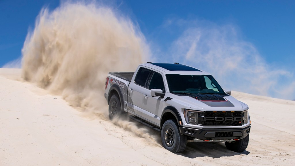 700hp Ford F-150 Raptor R Is Probably The Last Of The Noisy Performance&nbsp;Trucks